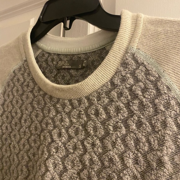 PrAna Wool Blend top - Picture 2 of 3